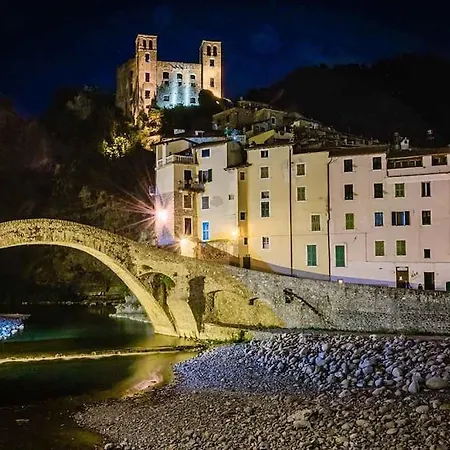 Appartamentino - Castle View, No Stairs Apartman Dolceacqua