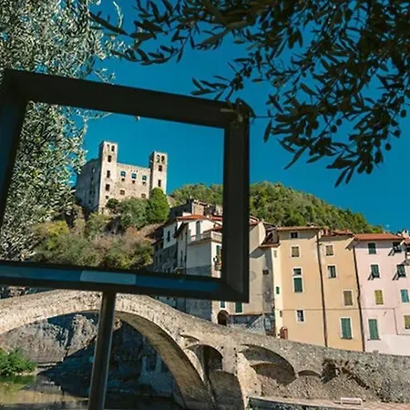 Appartamentino - Castle View, No Stairs Dolceacqua
