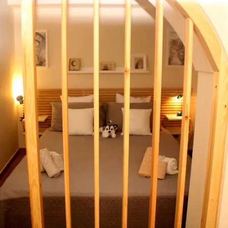 Appartamentino - Castle View, No Stairs *